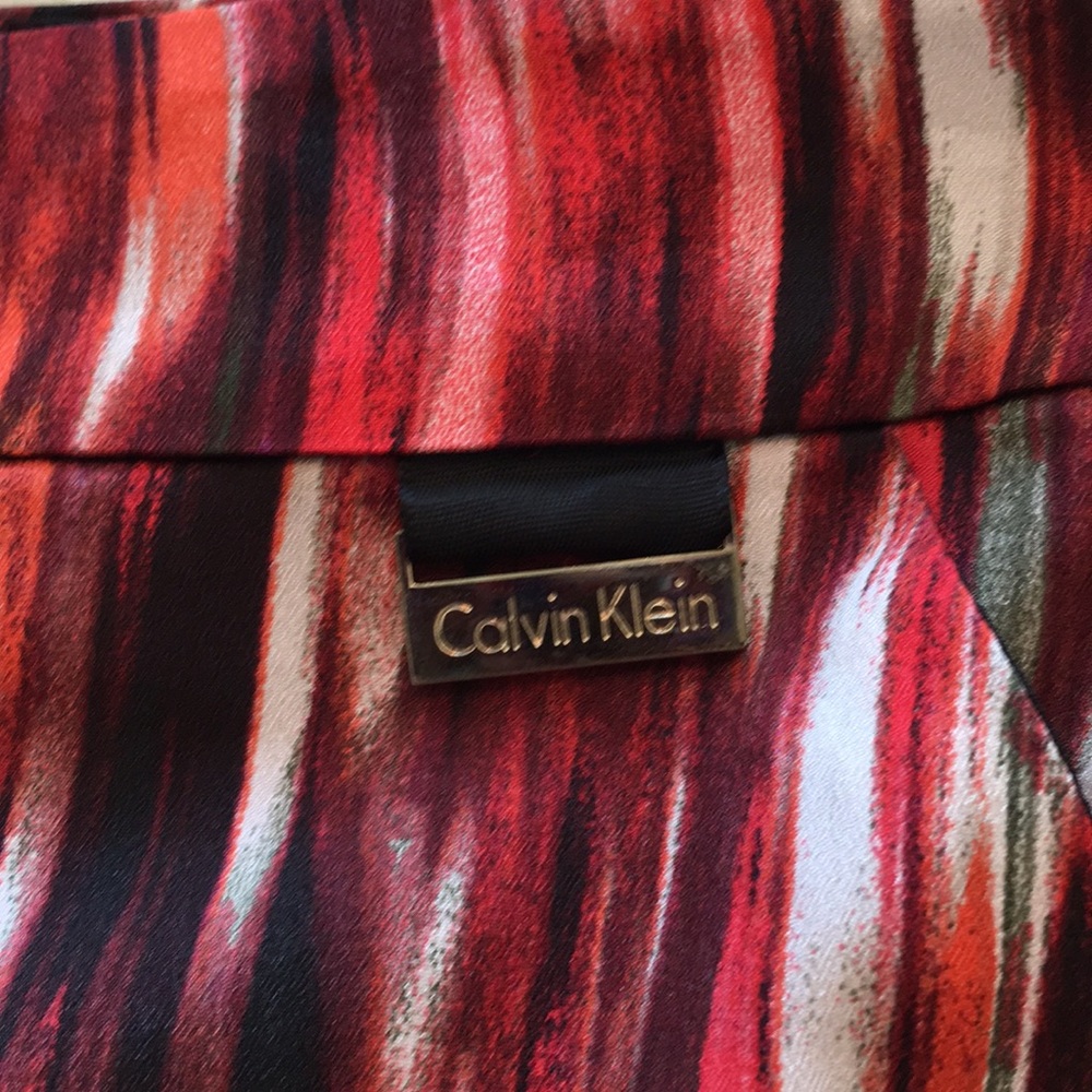 NWT Calvin Klein Printed Shorts - Picture 5 of 10
